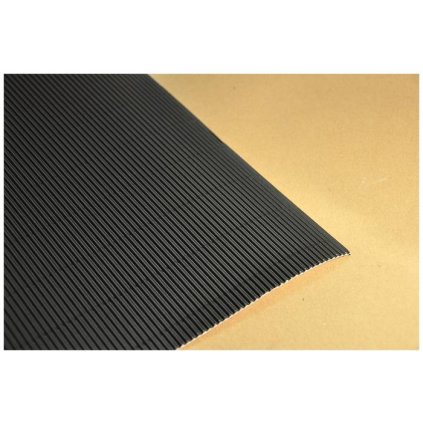 vlnita lepenka cerna