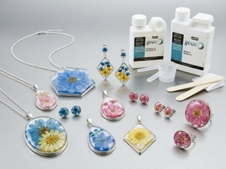 Jak na to: Křištálová pryskyřice – výroba šperků