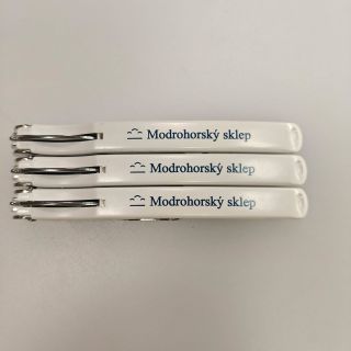 Modrohorský sklep... stavíte se u nich na skleničku? 😉 #winelover #corkscrew #winemaker #winelovers #winery #vinarstvi...