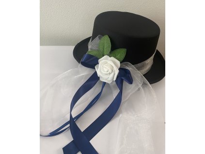 FB7735DF 28AF 4219 A3A6 AFF0CA45B828