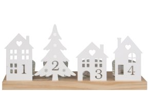 Adventní svícen s kovovými dekoracemi a čísly