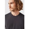 Pánske tričko Wrangler® Sign Off Tee in Faded Black 112351320