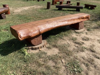 Akátová lavice VZA - PŮLKULÁNOVÁ - ručně vyrobená - PK002