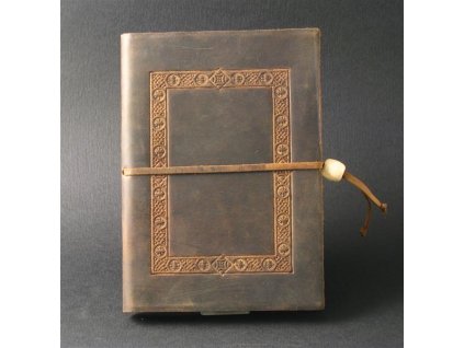 q4cvm ram lb calves leather sketchbook 16 5 x 12 cm natural light brown