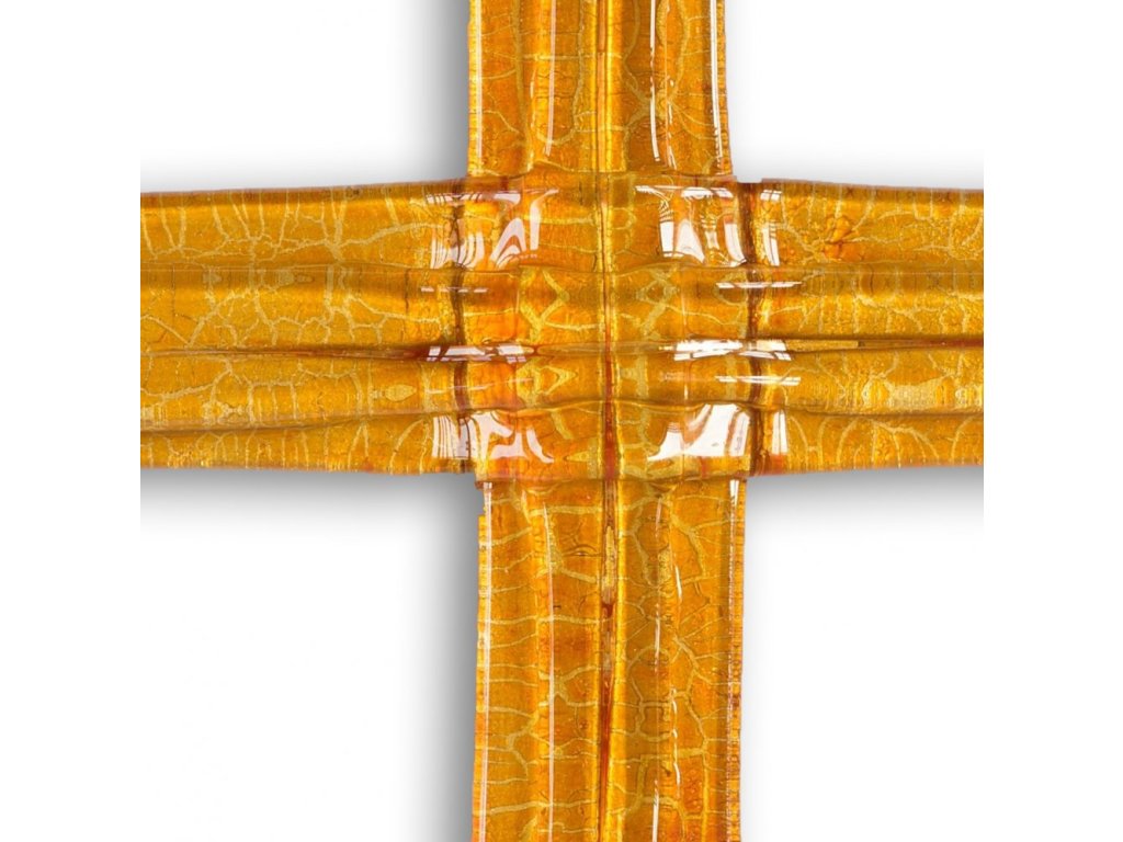 Ręcznie wykonany bursztynowy krzyż ścienny — przezroczyste, warstwowe szkło, ciepły odcień