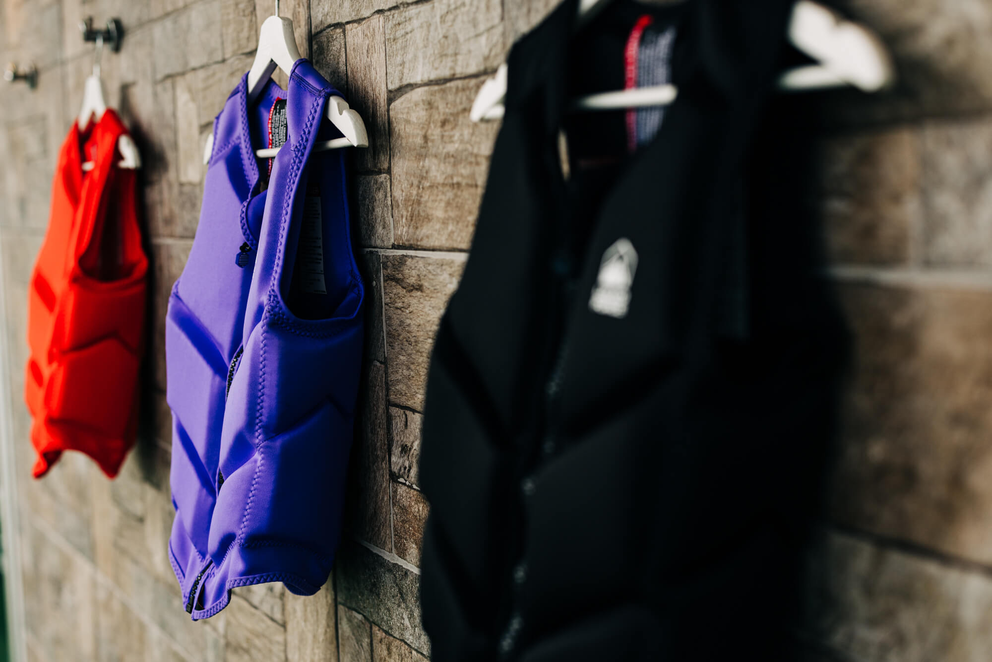 Wakeboarding impact vest usage