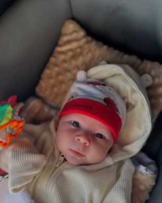 Čepička s oušky s různými motivy ! 😍 Všechny u nás skladem na e-shopu ❤️ https://www.walencian.cz/cepicky/...