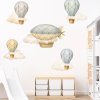 Horkovzdušné balony a vzducholoď - přelepitelné samolepky na zeď