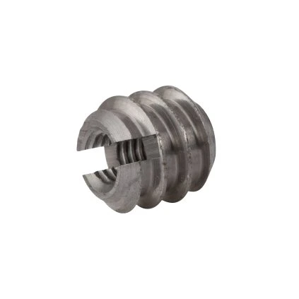 Zavrtávacie matice M5, 4 ks