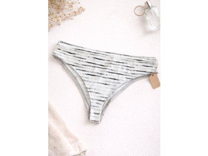 182E3034 3290 4819 B321 4EC233D8BDB8