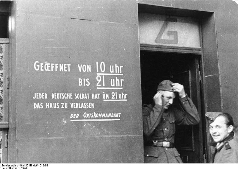 bundesarchiv_bild_101ii-mw-1019-032c_frankreich2c_brest2c_soldatenbordell1