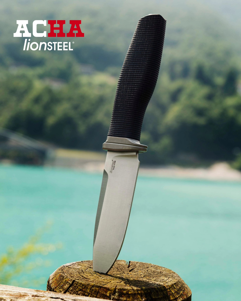 Lionsteel-Acha-8