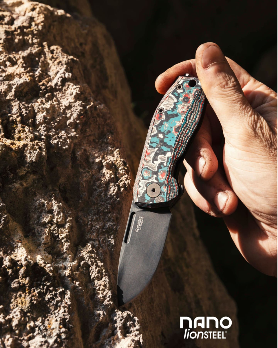 Lionsteel-nano-2-nebula