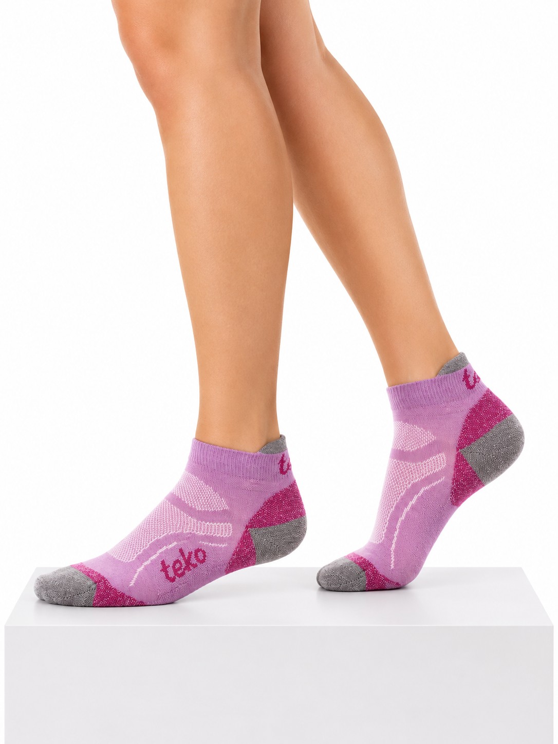 Teko-3311s-lilac-gray-podium2