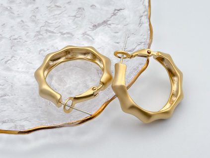 Matné zlaté kruhové náušnice