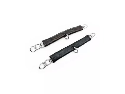 194 8c188fd758 leatherchain 864x1080 1