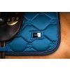 blue meadow jumping saddle pad hoppschabrak springschabrack spring zadeldekje on2 1