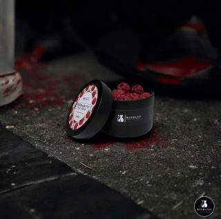 Wild Raspberries✨ Vůně: Divoká malina •Přírodní sójový vosk BIO kvality s certifikací Ecocert = Nejméně 95 % použitých...