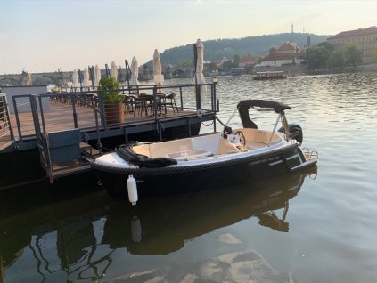 Corsiva 565 New Age + Mercury F 60 + trailer - použitá