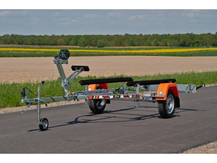 Přívěs na lodě Thomas TT 500 A