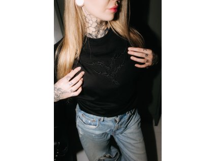 4D7716AA 301B 4F91 ADCE E21DEB915460