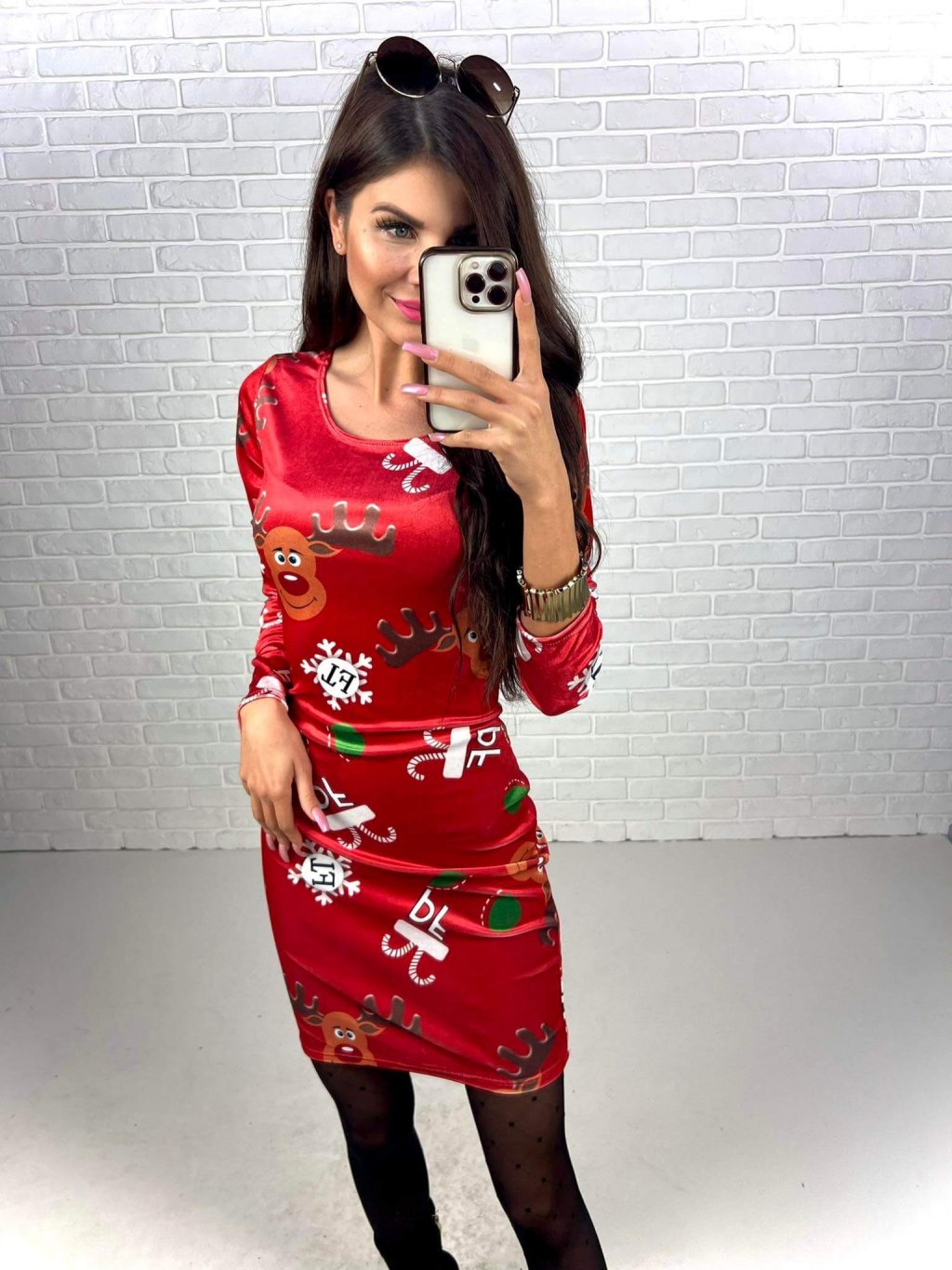 9807-2_zamatove-elasticke-vianocne-saty-sob-v-uni-velkosti-wearmee