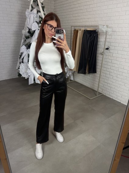 Matné koženkové kalhoty DEBORAH černé