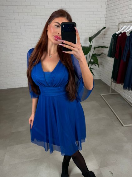 Barva: Královsky modrá