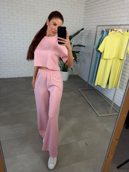 Barva: Starorůžová