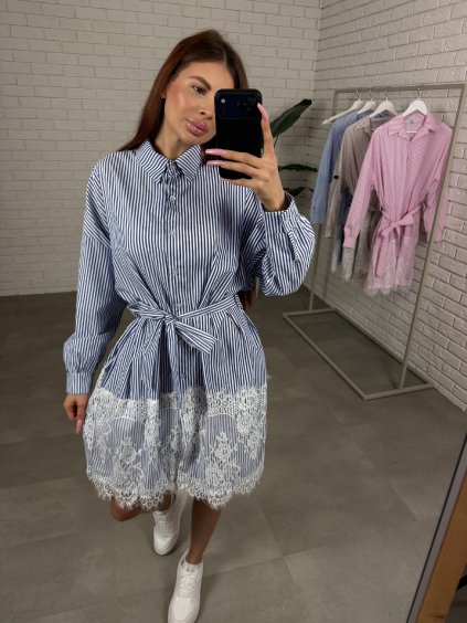 Barva: Tmavě modrá