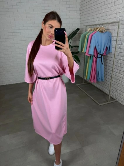 Barva:  Starorůžová