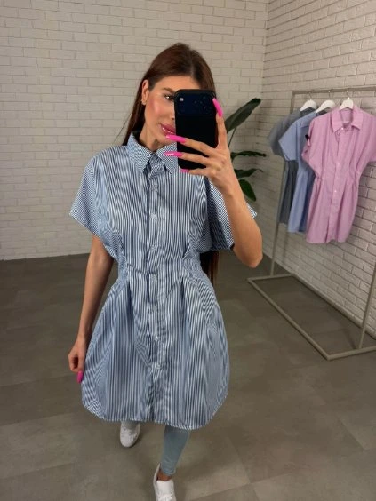 Barva: Tmavě modrá