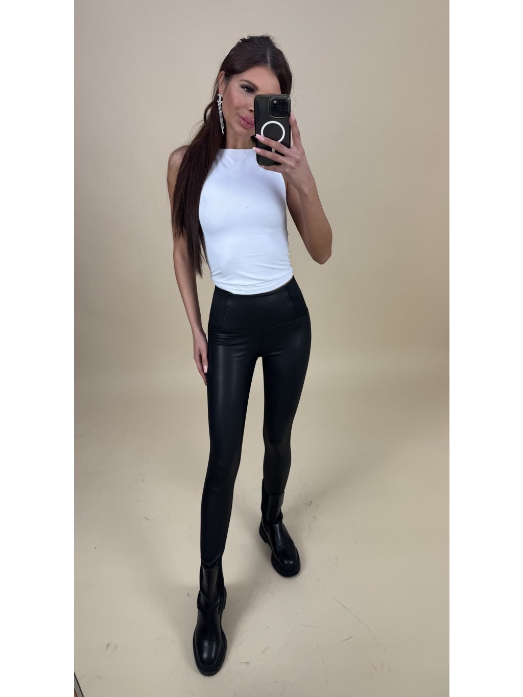 Produkt Legíny DAJANA so silne sťahujúcim pásom čierne