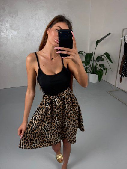 Farba: Tmavý leopard