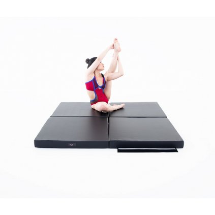 square crash mat, black