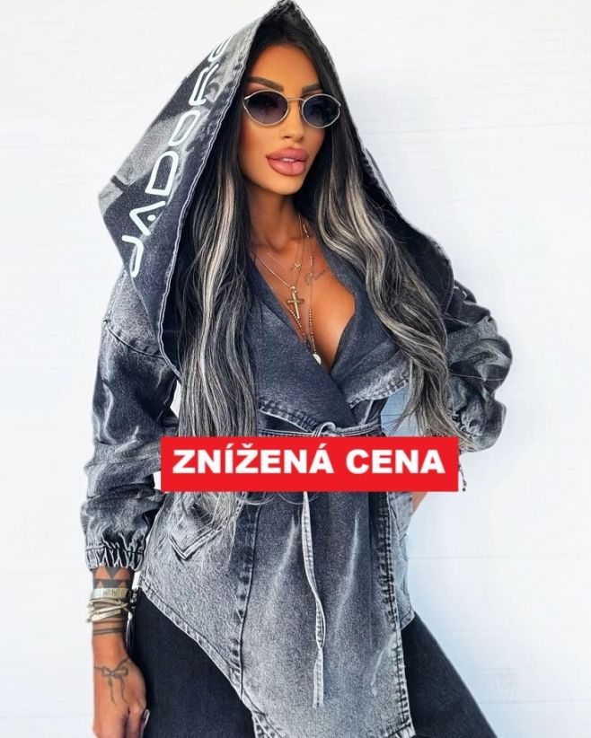 Krásny denimovy kabátik🤩 s kapucňou teraz za cenu 72€👍✨ www.modanicol.sk www.webfashion.sk #kabat #kabát #coat #coats...