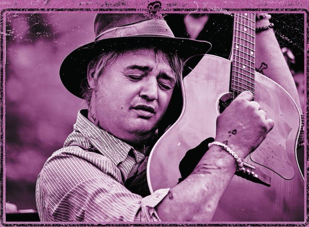 Do Prahy se blíží poetické turné Petera Dohertyho