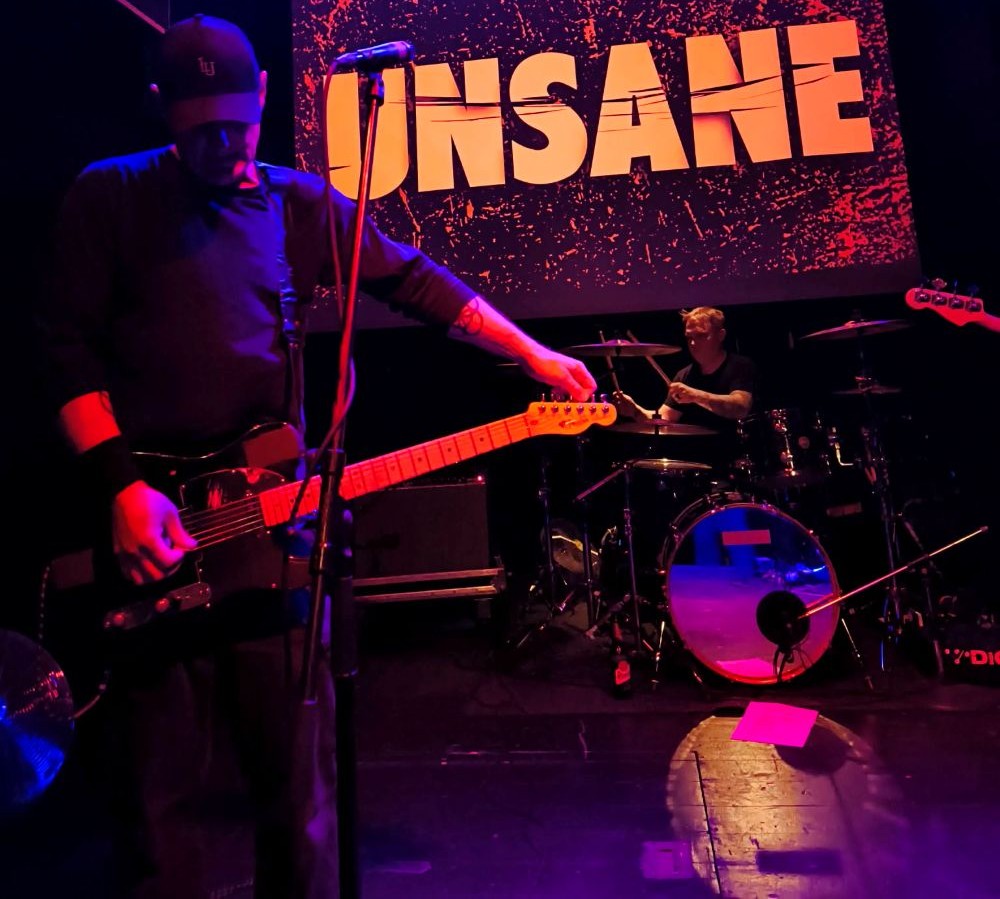 Report - Unsane v Lampě