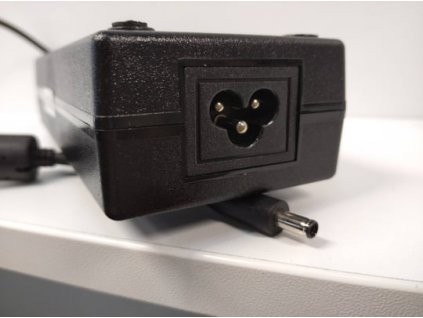 Power adapter Replacement for HP 130W 4,5 x 3mm, 19,5V [renovovaný produkt]