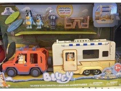 Bluey Auto s Karavanem