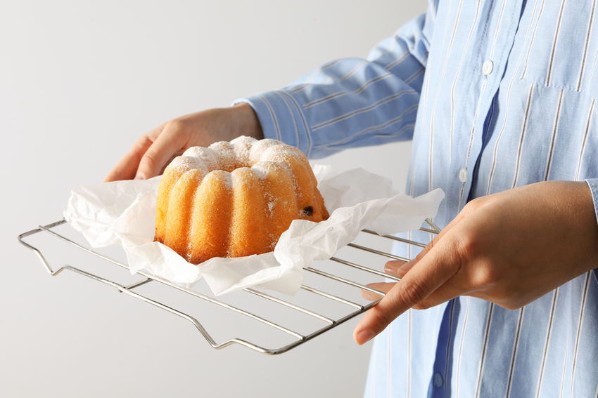 Čím nahradit pečící papír? Pečící fólií do trouby k opakovanému použití