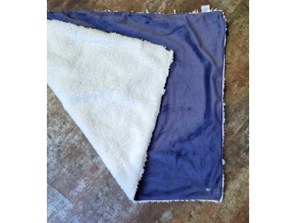 Chlupatá deka s beránkem modrá