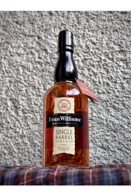 Evan Williams SINGLE BARREL Vintage 2015 43,3% Vol. 0,7 l