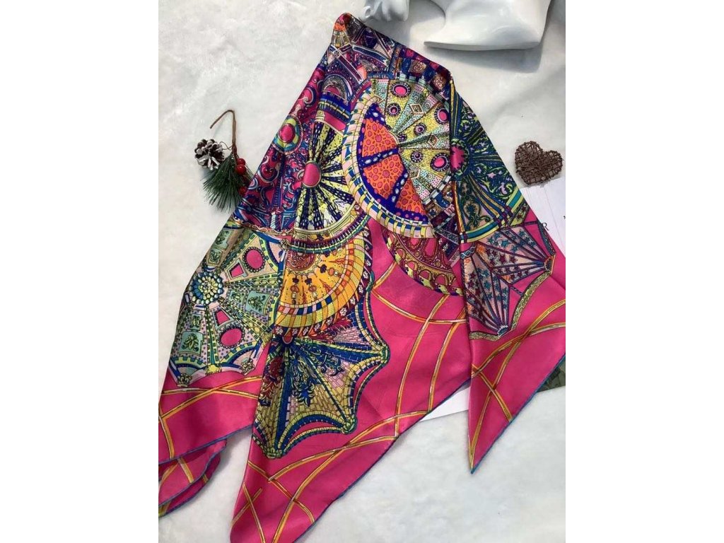 Hedvábný šátek růžový 110x110 cm v dárkovém balení, HEDVÁBNÝ SVĚT