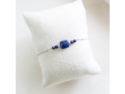 Stříbrný náramek s modrým kamenem lapis lazuli, WHITE ORCHID (1)