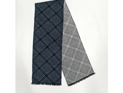 Šála z česaného hedvábí tmavě modrá se vzorem oboustranná, HEDVÁBNÝ SVĚT