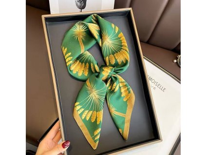 Hedvábný šátek zeleno-zlatý 70x70 cm v dárkovém balení, HEDVÁBNÝ SVĚT