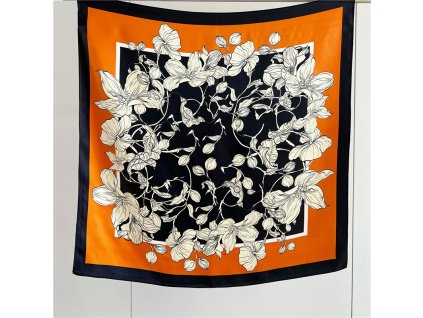 Hedvábný šátek Smetanové květy 90x90 cm v dárkovém balení, HEDVÁBNÝ SVĚT