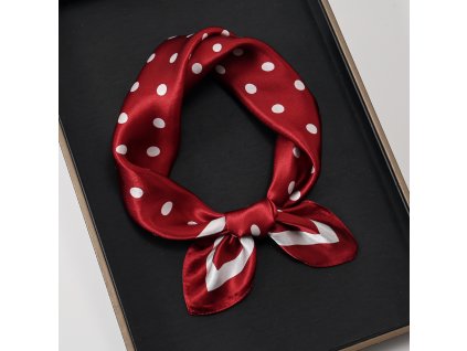 Hedvábný šátek červený s bílými puntíky 53x53 cm v dárkovém balení, HEDVÁBNÝ SVĚT