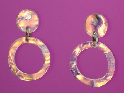 Oblázky iredescentní